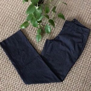 Apt. 9 Size 4 Dress pants in a dressy denim style